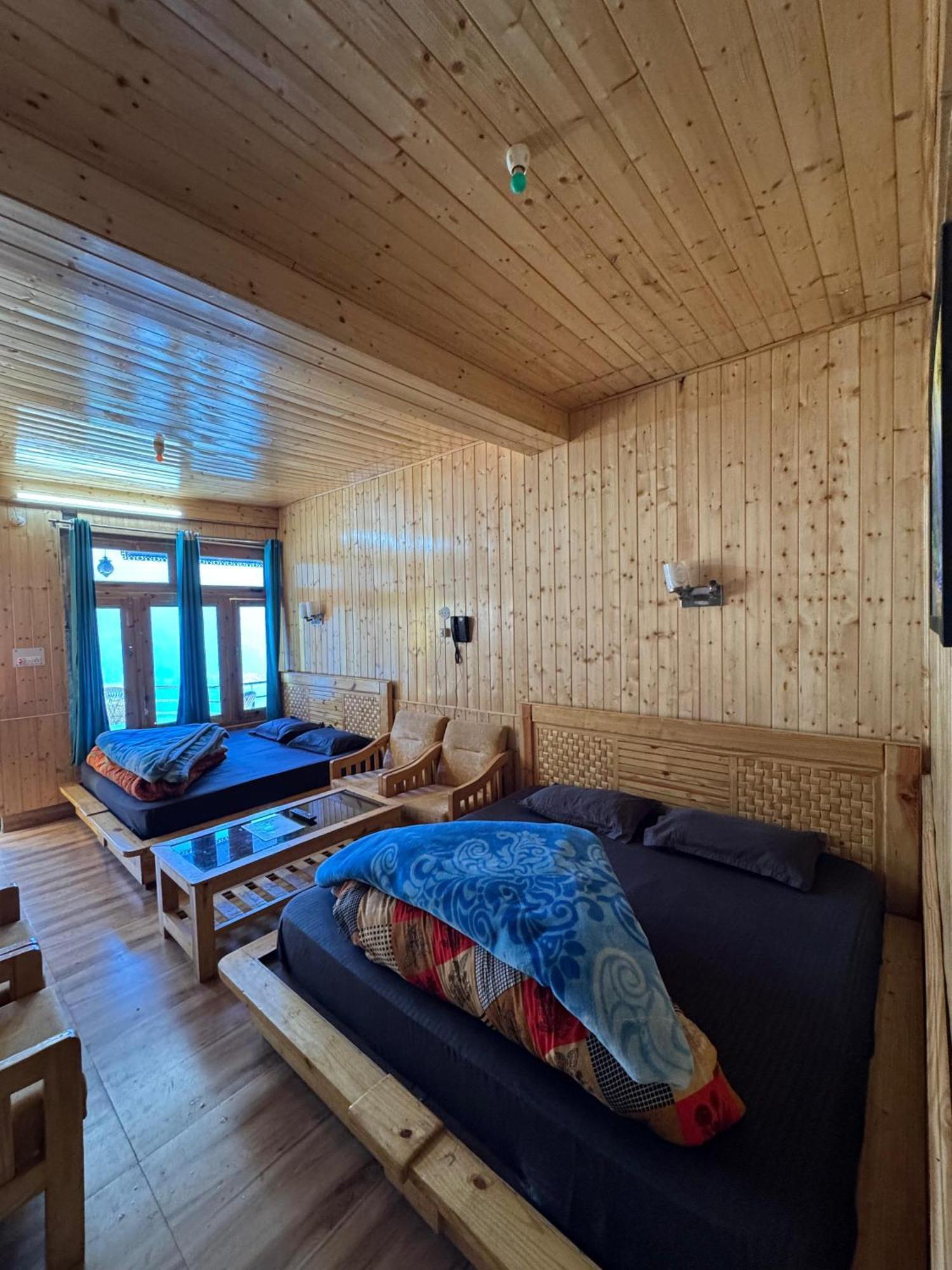 Hotel 19 Tosh Extérieur photo