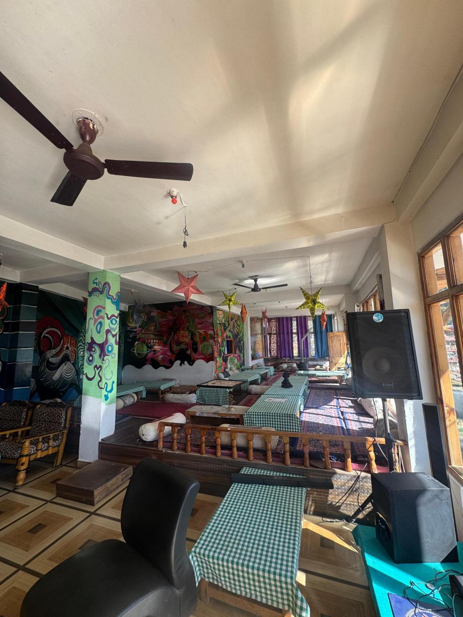 Hotel 19 Tosh Extérieur photo
